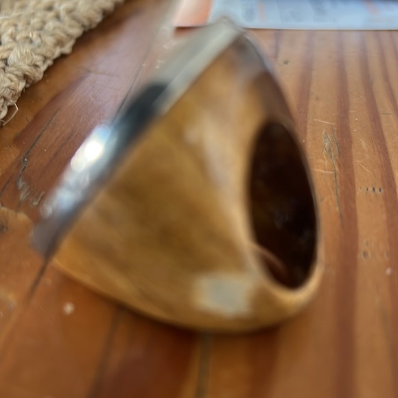 Italian Cameo wood ring - Picture 3 of 6
